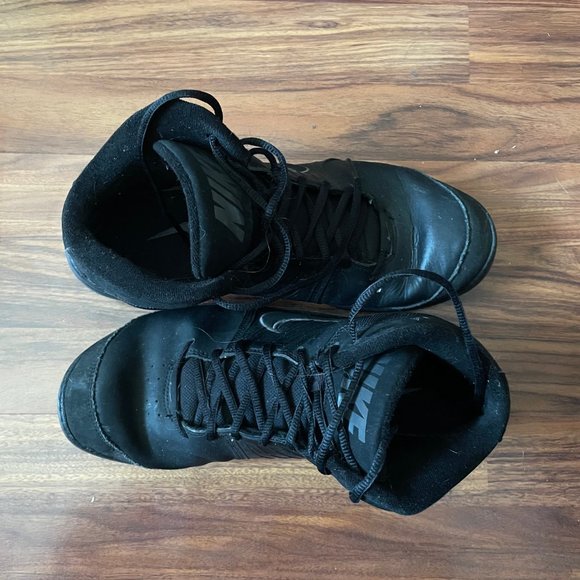 Nike Hightops - Picture 3 of 4